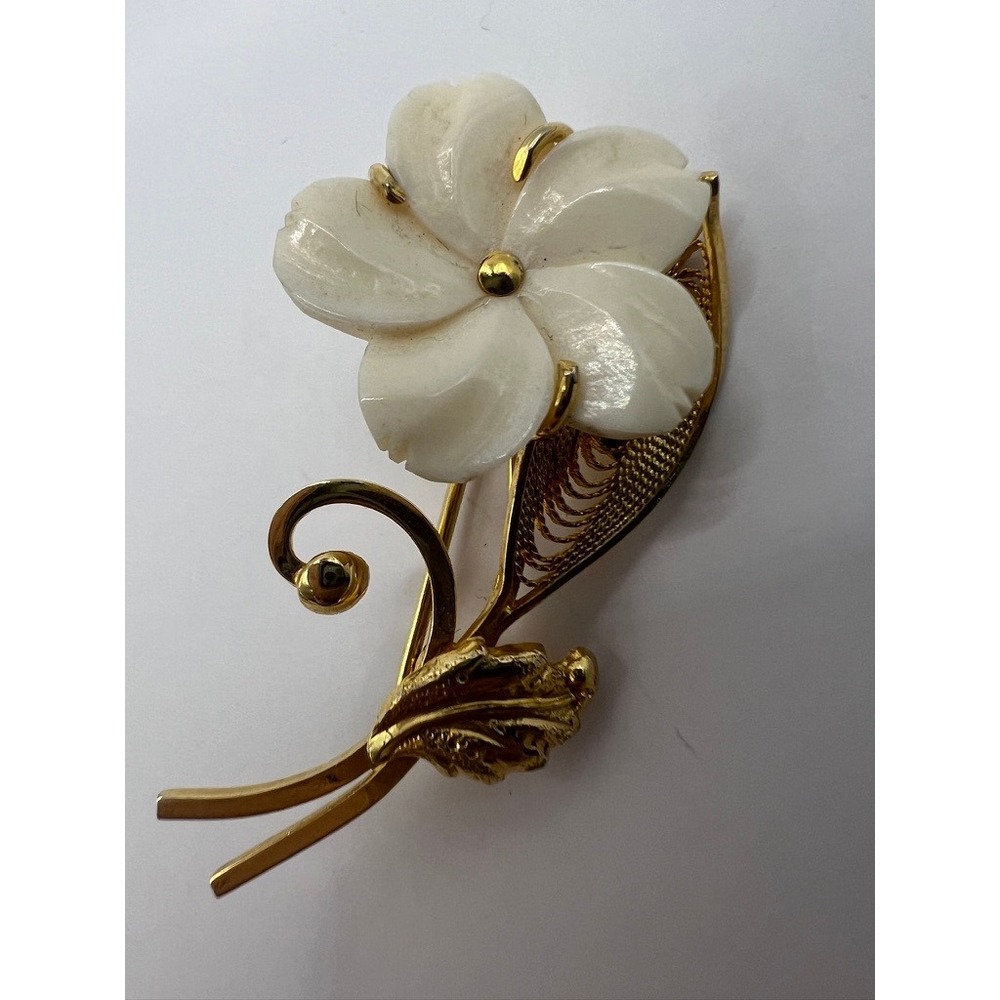 Vintage Sorrento Brooch 12K Gold Filled Carved Shell Flower Filigree‎ Italy - Picture 12 of 16